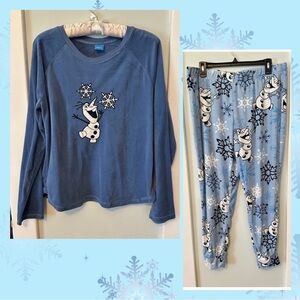 Disney Olaf adult pajamas set